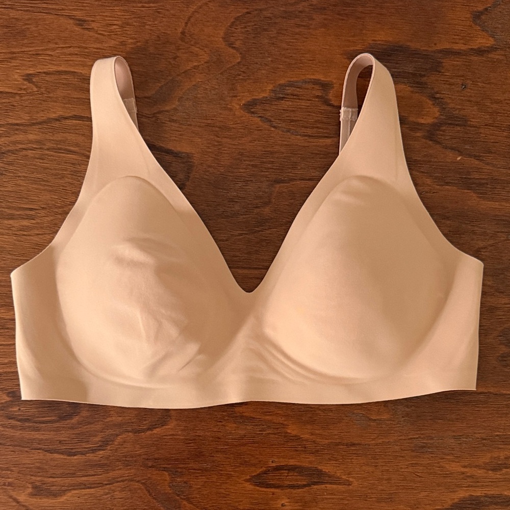 knix Light Nude Wireless Seamless Bra NWOT